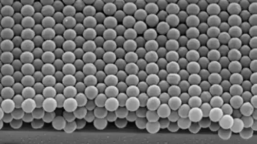 few layers of HCP phase in self-assembly spatial confinement